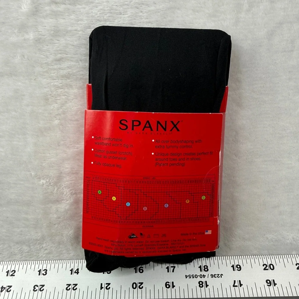 Spanx Tight-End‎ Bodyshaping Tights Black Size C Matte Opaque Tummy Control 128